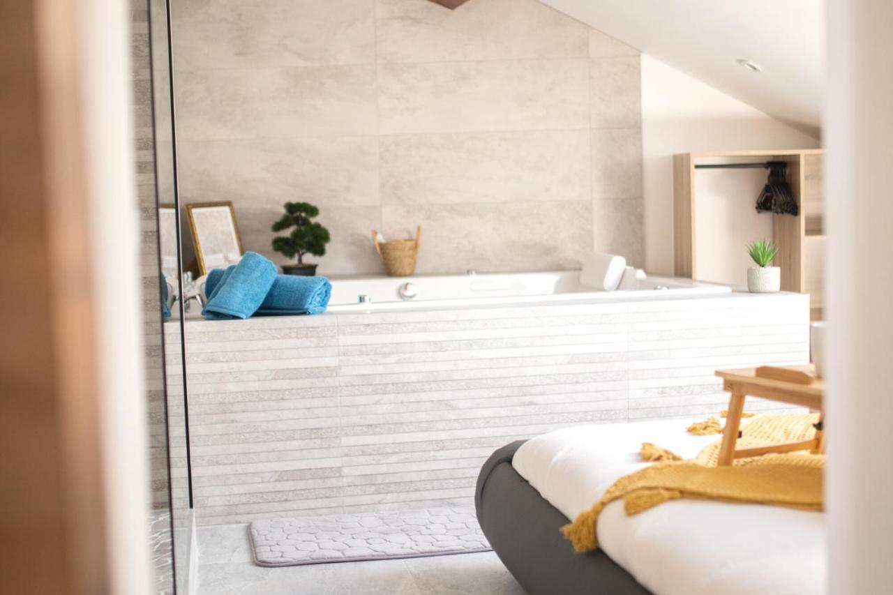 Lova Spa Saint-Etienne Экстерьер фото